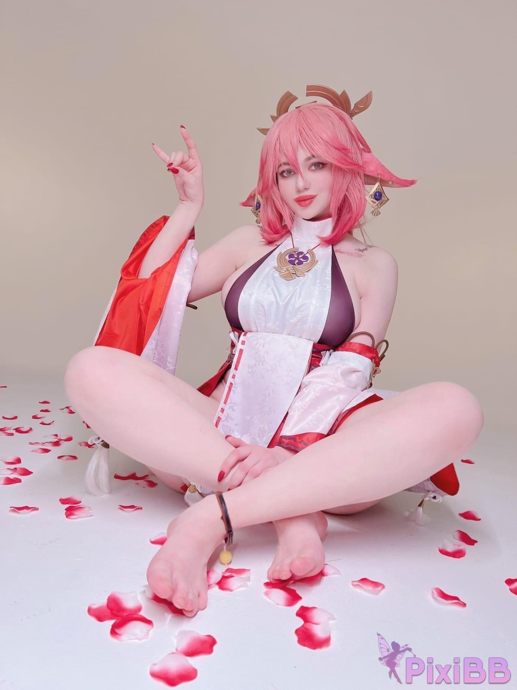 Alina Becker Yae Miko Genshin Impact PixiBB.COM 032