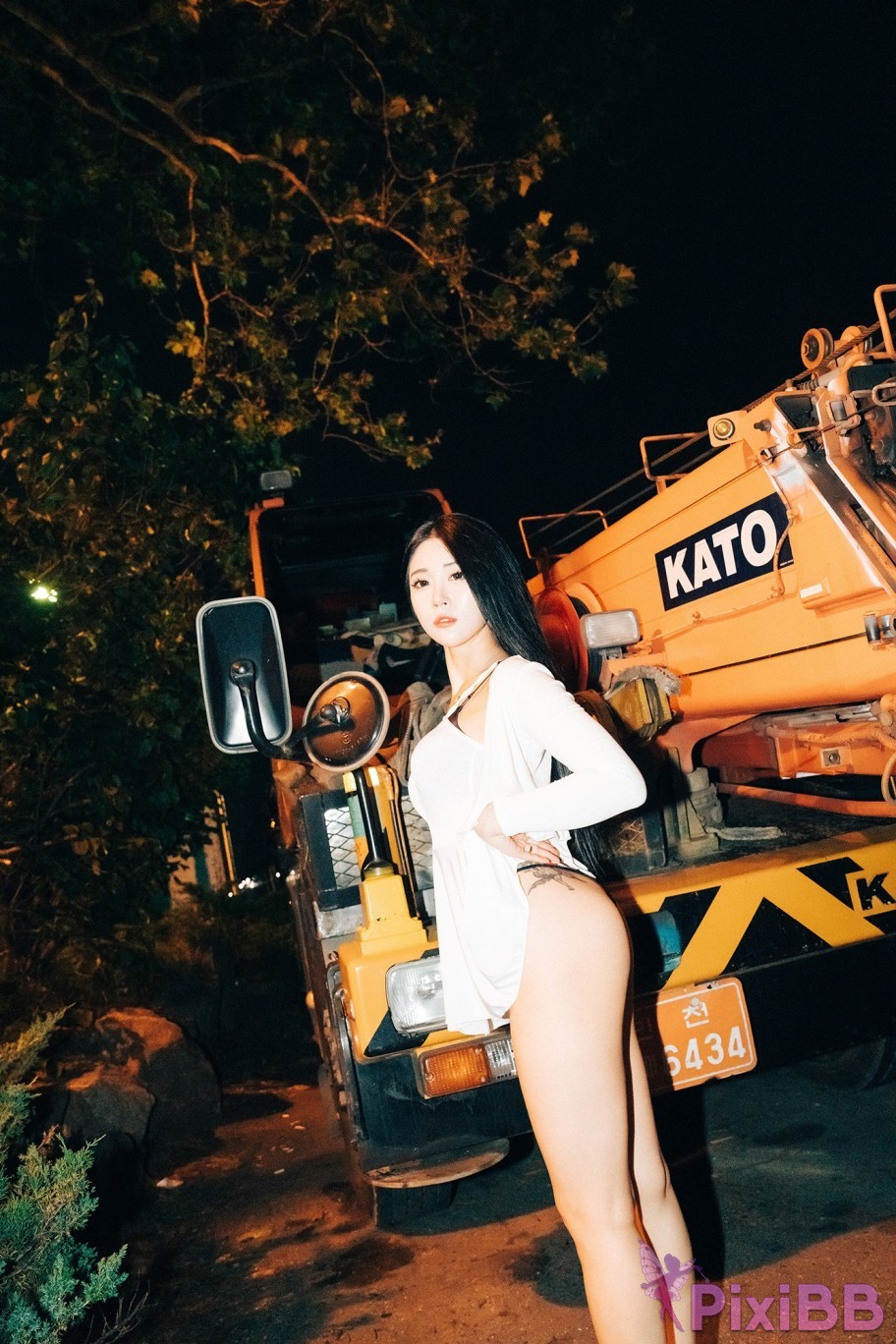 Loozy Bomi Night Roads PixiBB.COM 023