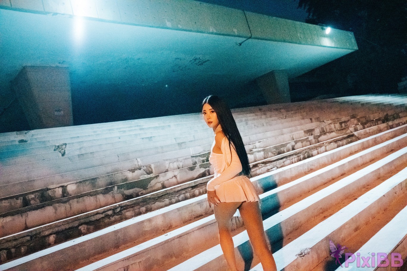 Loozy Bomi Night Roads PixiBB.COM 041