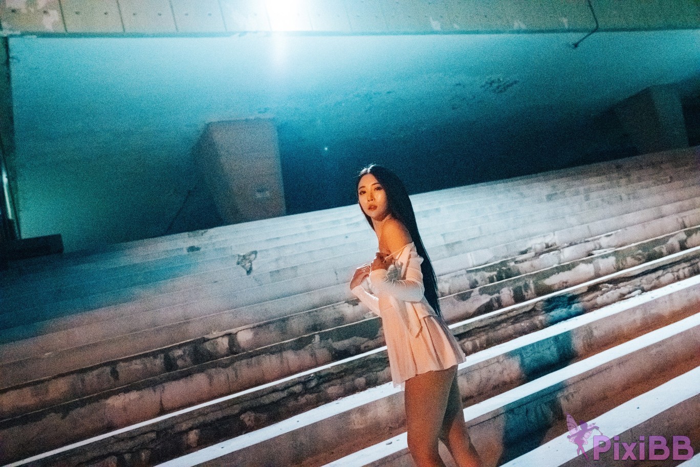 Loozy Bomi Night Roads PixiBB.COM 044