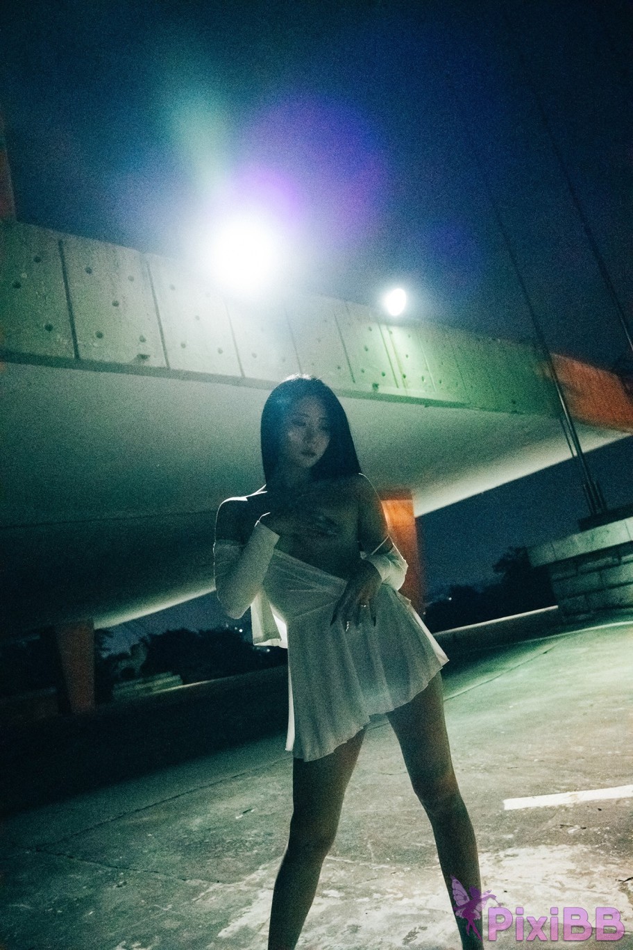 Loozy Bomi Night Roads PixiBB.COM 065