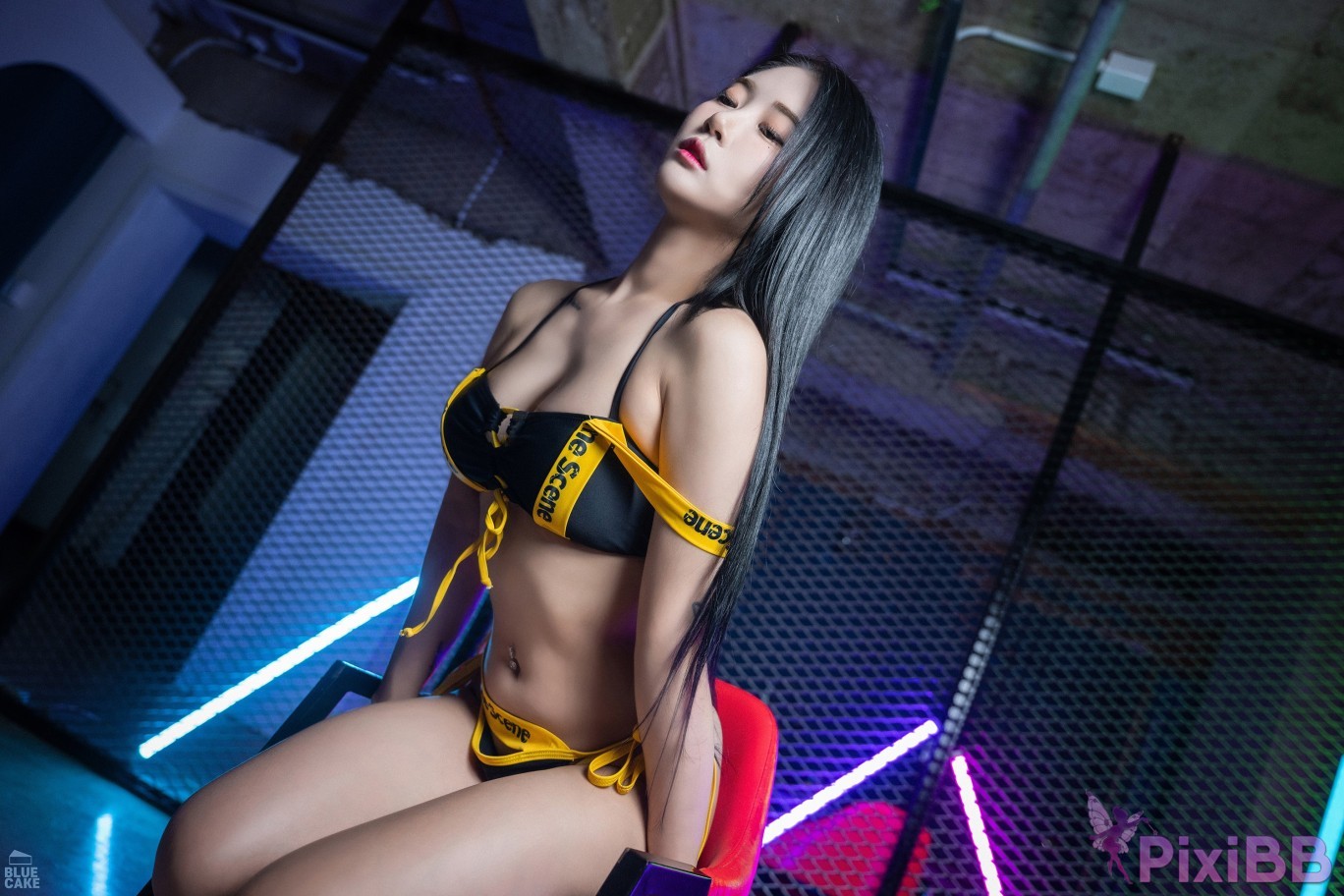 BLUECAKE Bomi Black and Yellow RED Ver PixiBB.COM 047