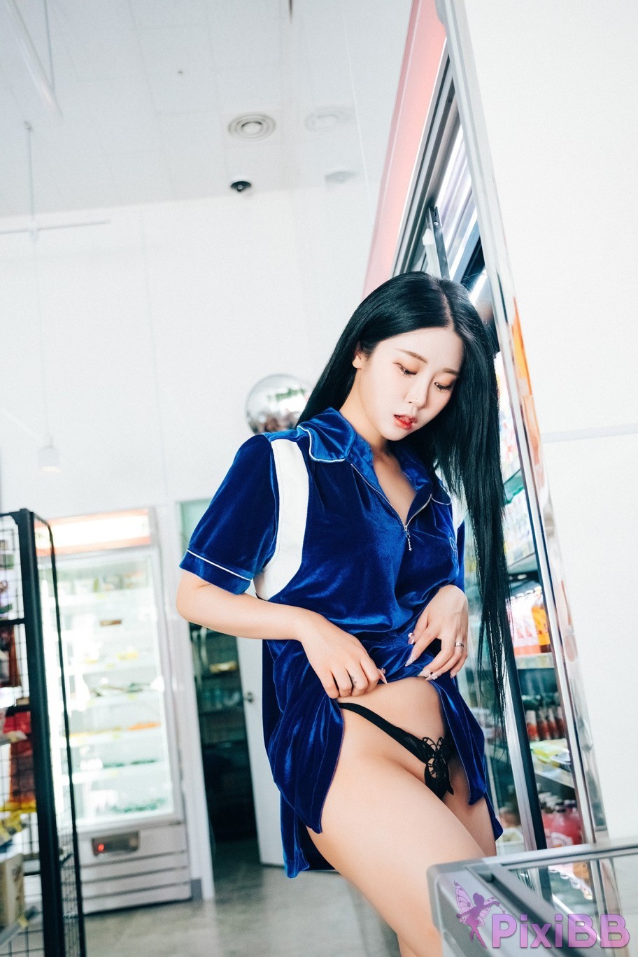 Loozy Bomi Part Timer PixiBB.COM 048