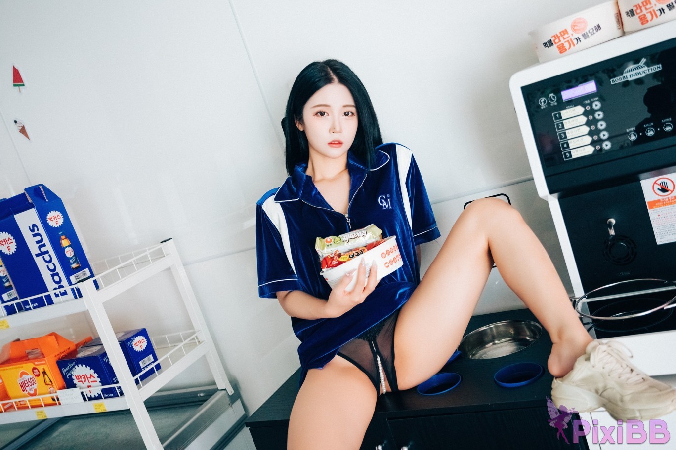 Loozy Bomi Part Timer PixiBB.COM 070