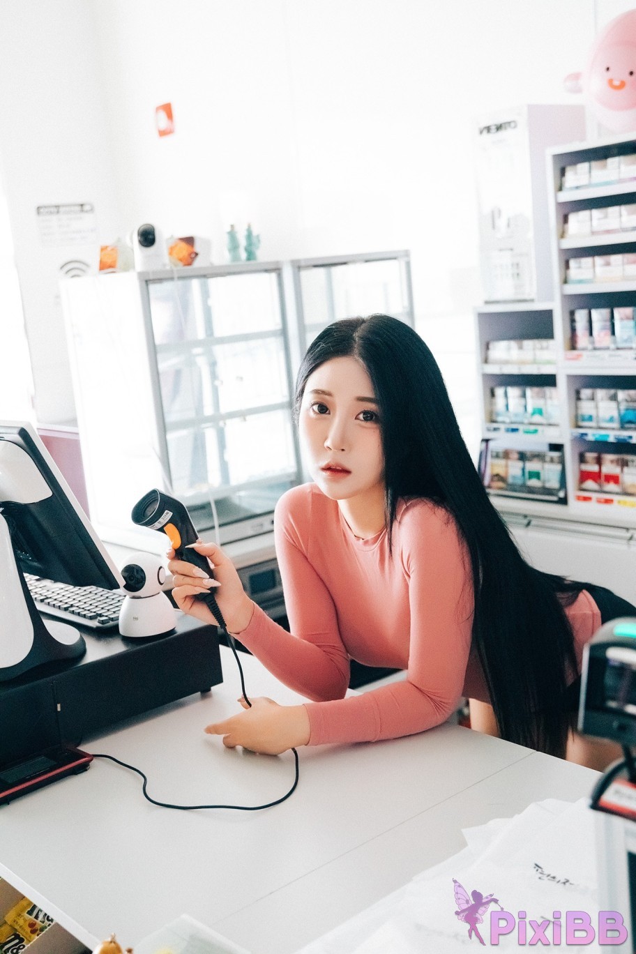 Loozy Bomi Part Timer PixiBB.COM 112