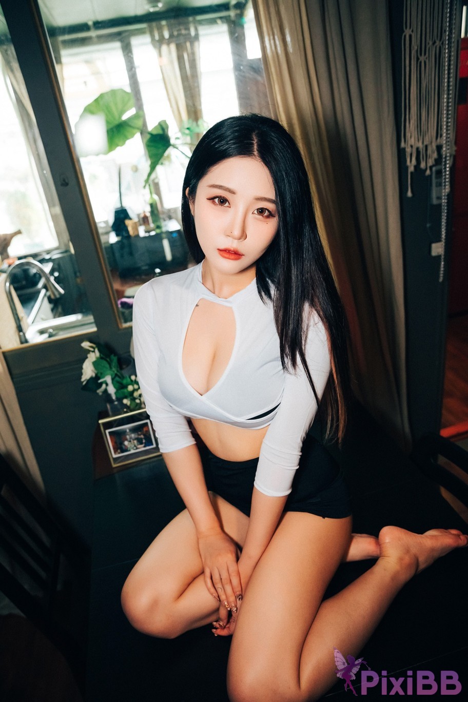 Loozy Bomi Roomate PixiBB.COM 001