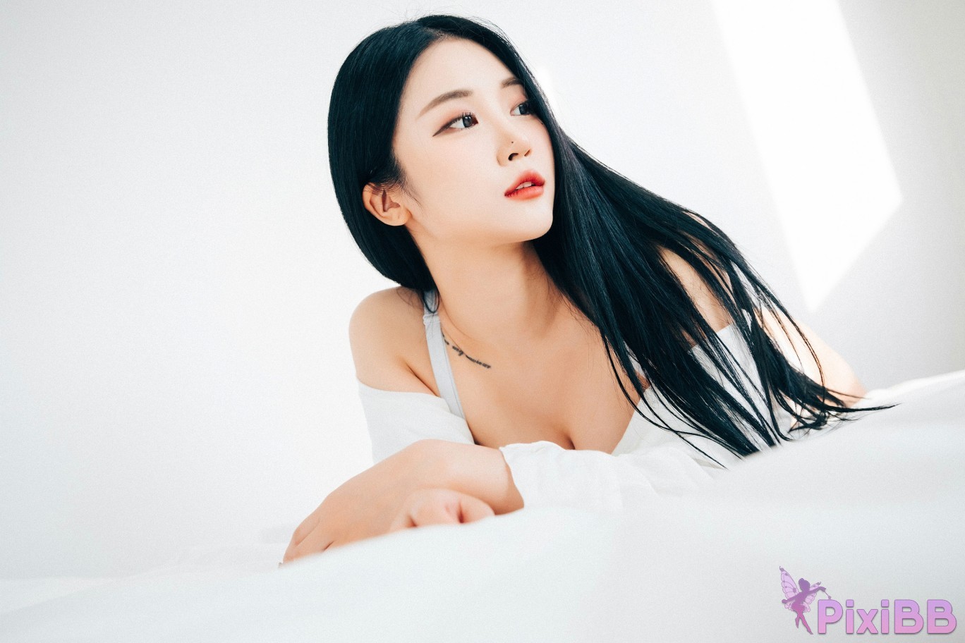 Loozy Bomi The Undress PixiBB.COM 040