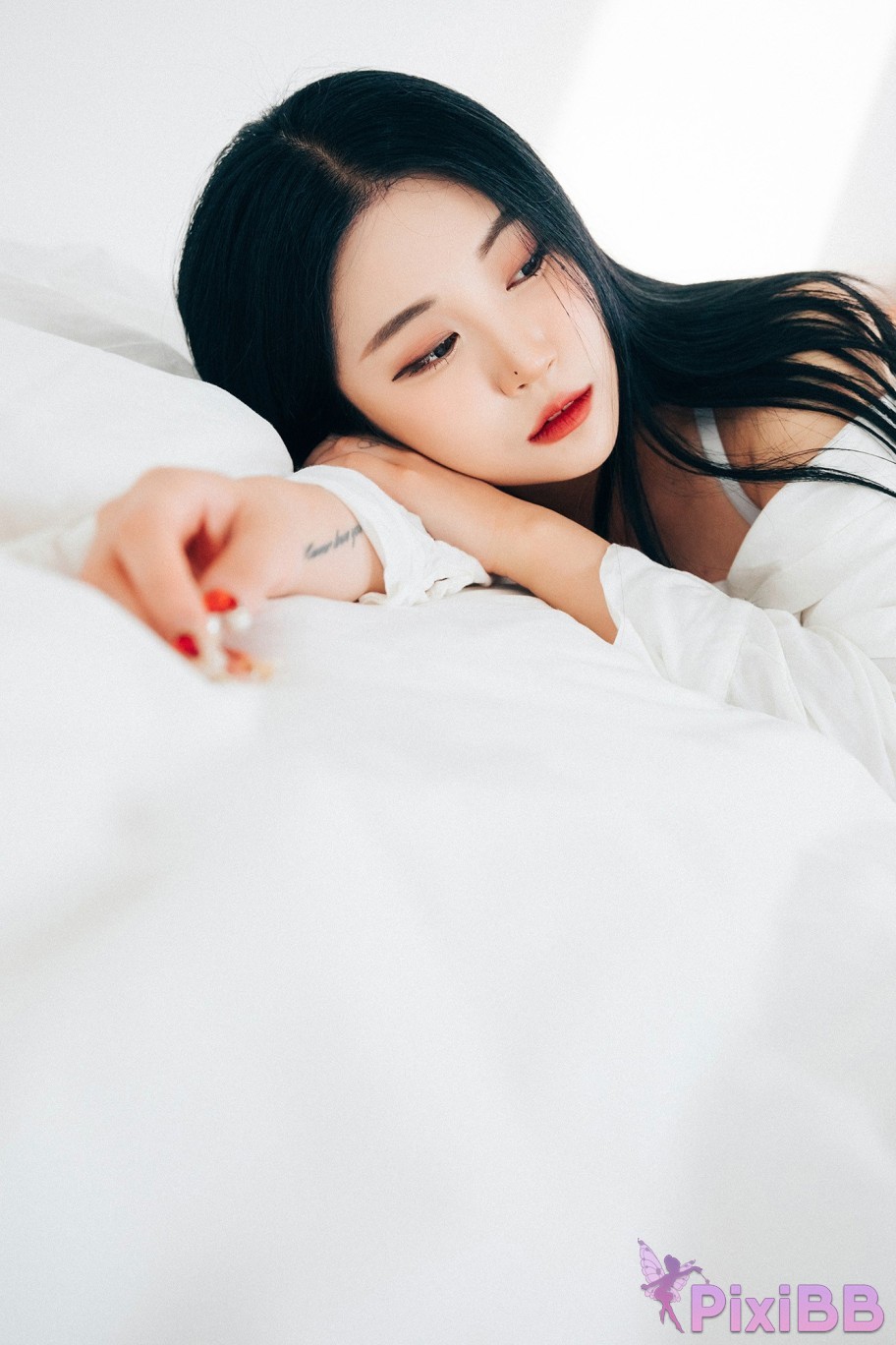 Loozy Bomi The Undress PixiBB.COM 042